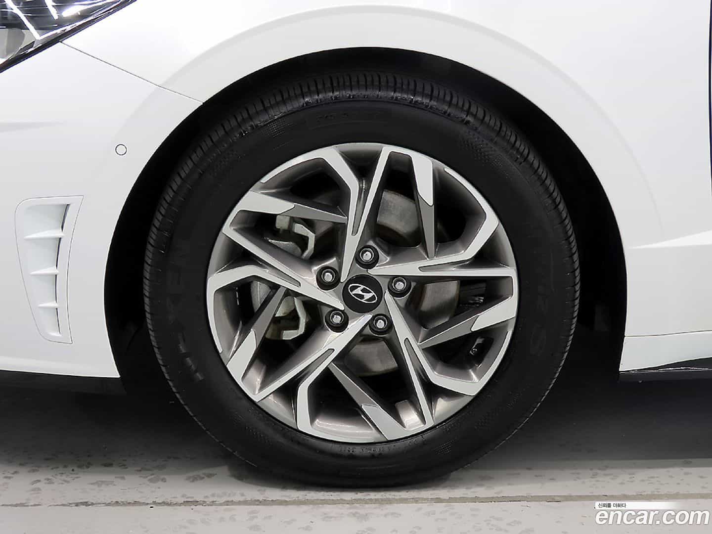 Sonata Hyundai 2021.5-OUTER-005