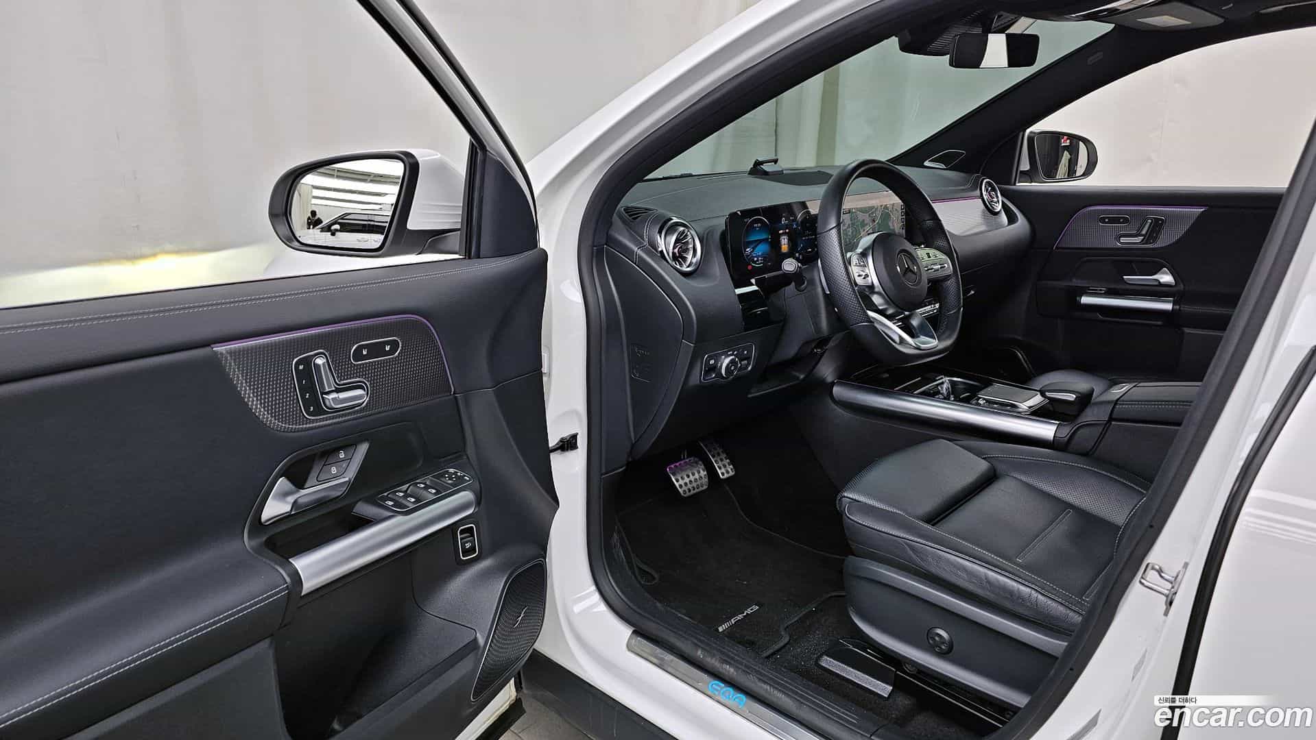 EQA Mercedes-Benz 2023.2-INNER-010