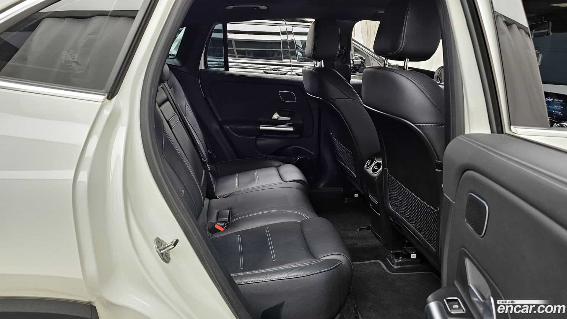 EQA Mercedes-Benz 2023.2-OPTION-016