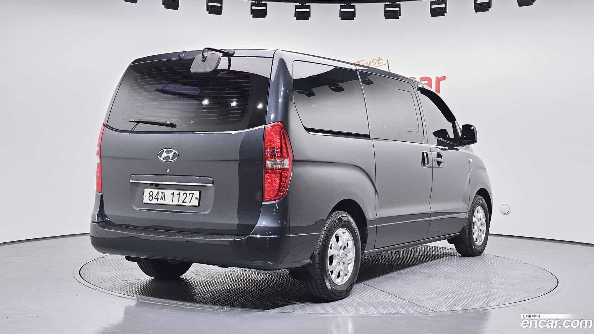 Starex Hyundai 2014.11-OUTER-002