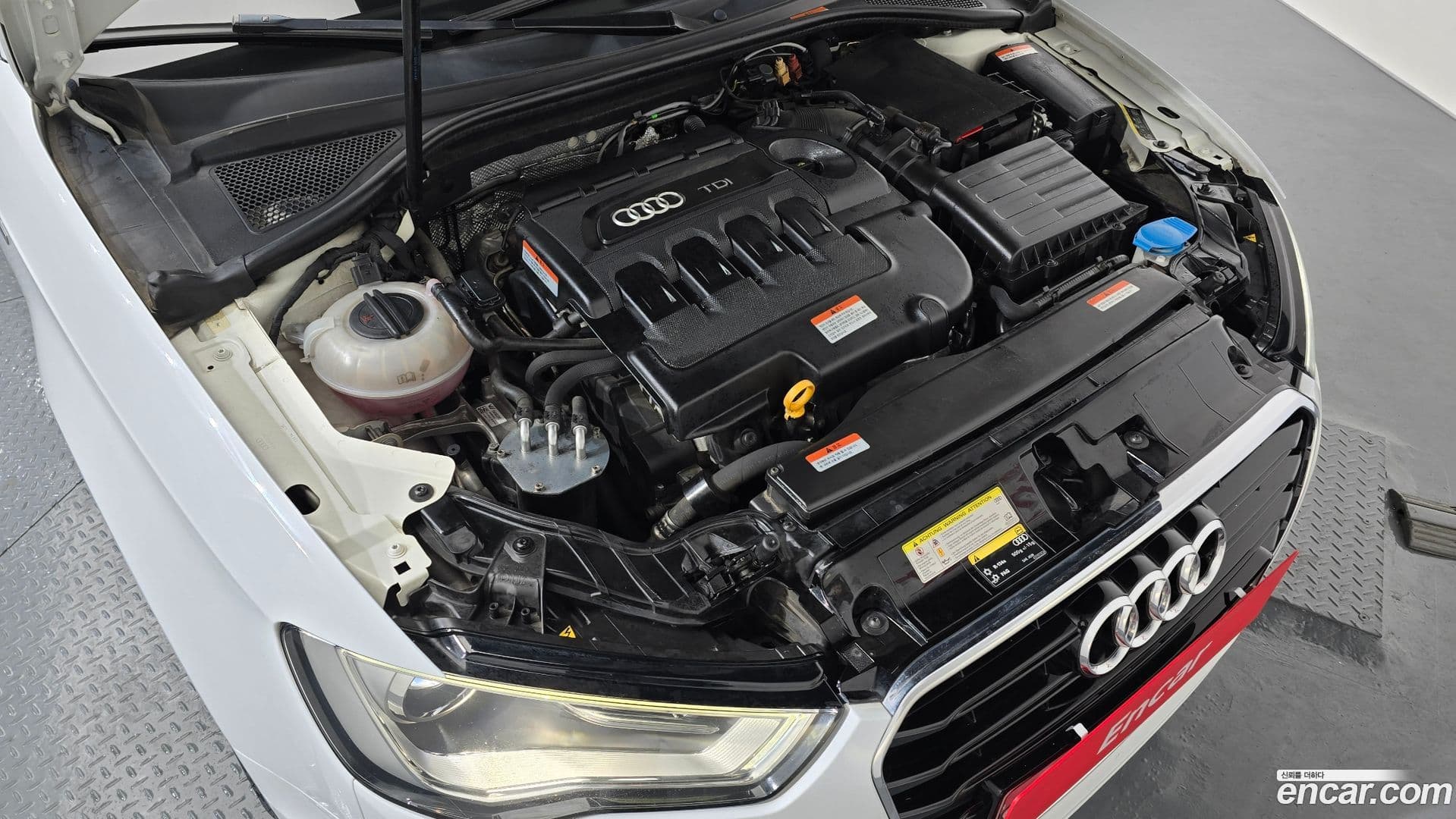 Main__Slider__Photo:A3 Audi 2015.10-5