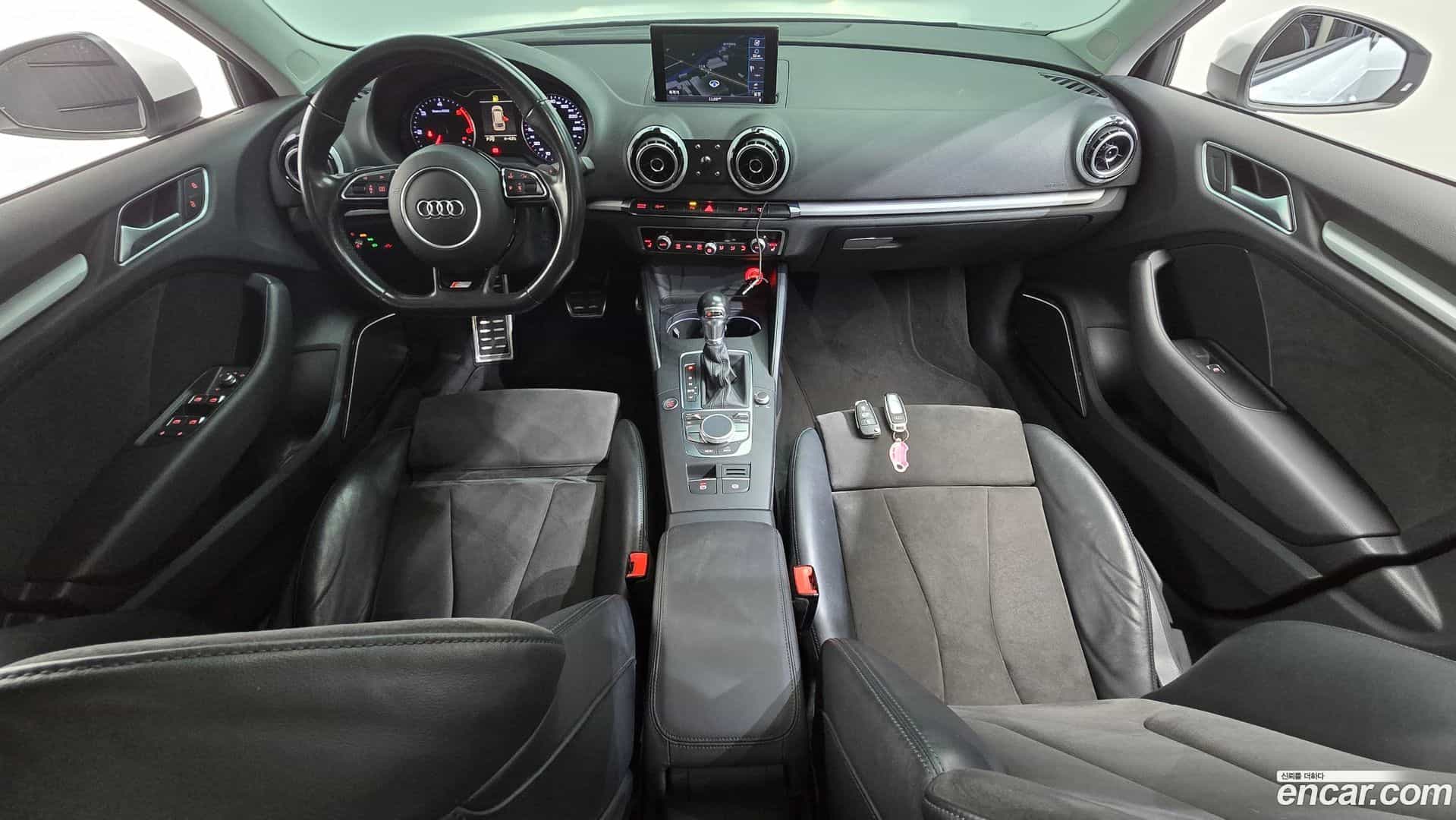 A3 Audi 2015.10-INNER-007