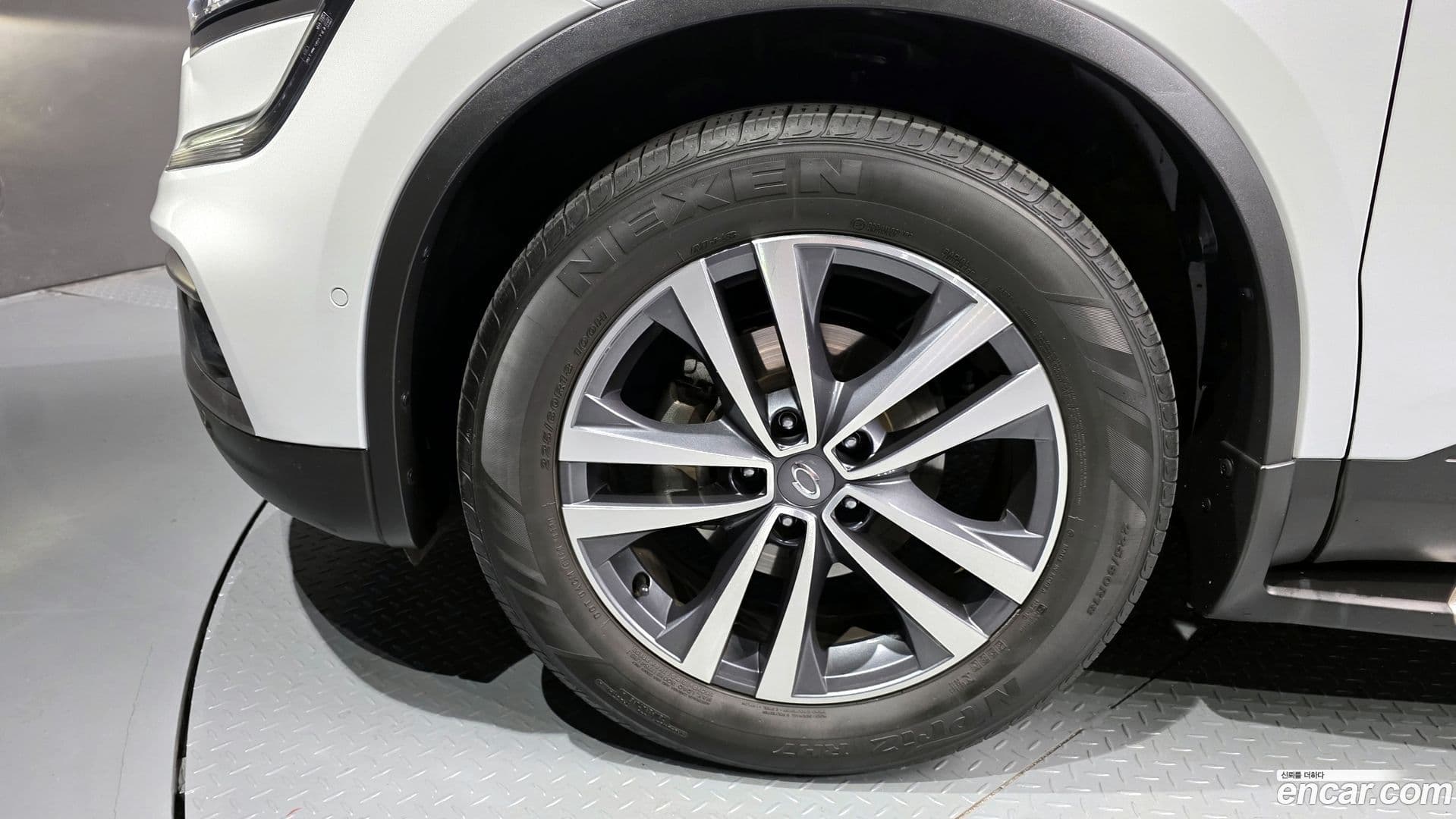 Main__Slider__Photo:QM6 Renault-KoreaSamsung 2020.2-4