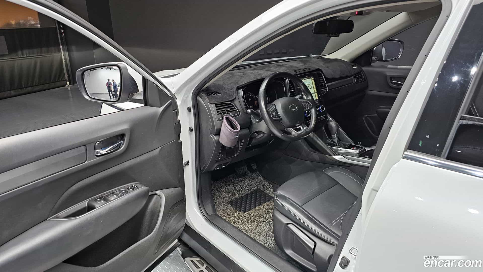 QM6 Renault-KoreaSamsung 2020.2-OPTION-015