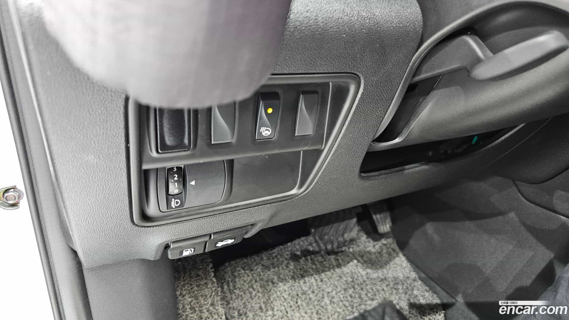 QM6 Renault-KoreaSamsung 2020.2-OPTION-019