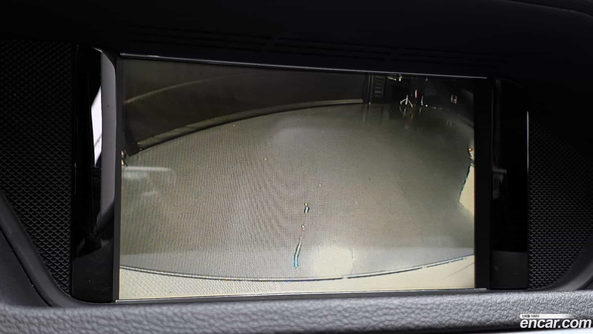 E-Class Mercedes-Benz 2012.9-OPTION-019