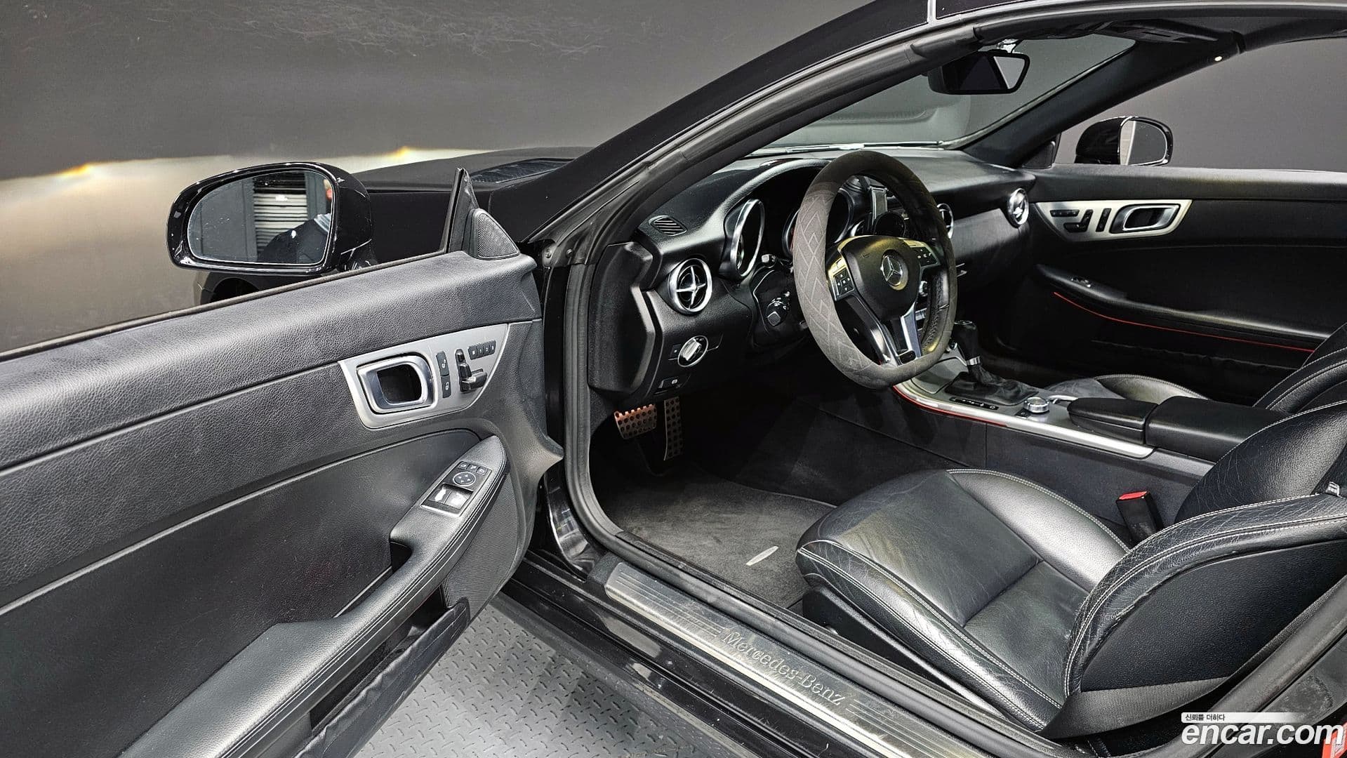 Main__Slider__Photo:SLK-Class Mercedes-Benz 2012.3-10