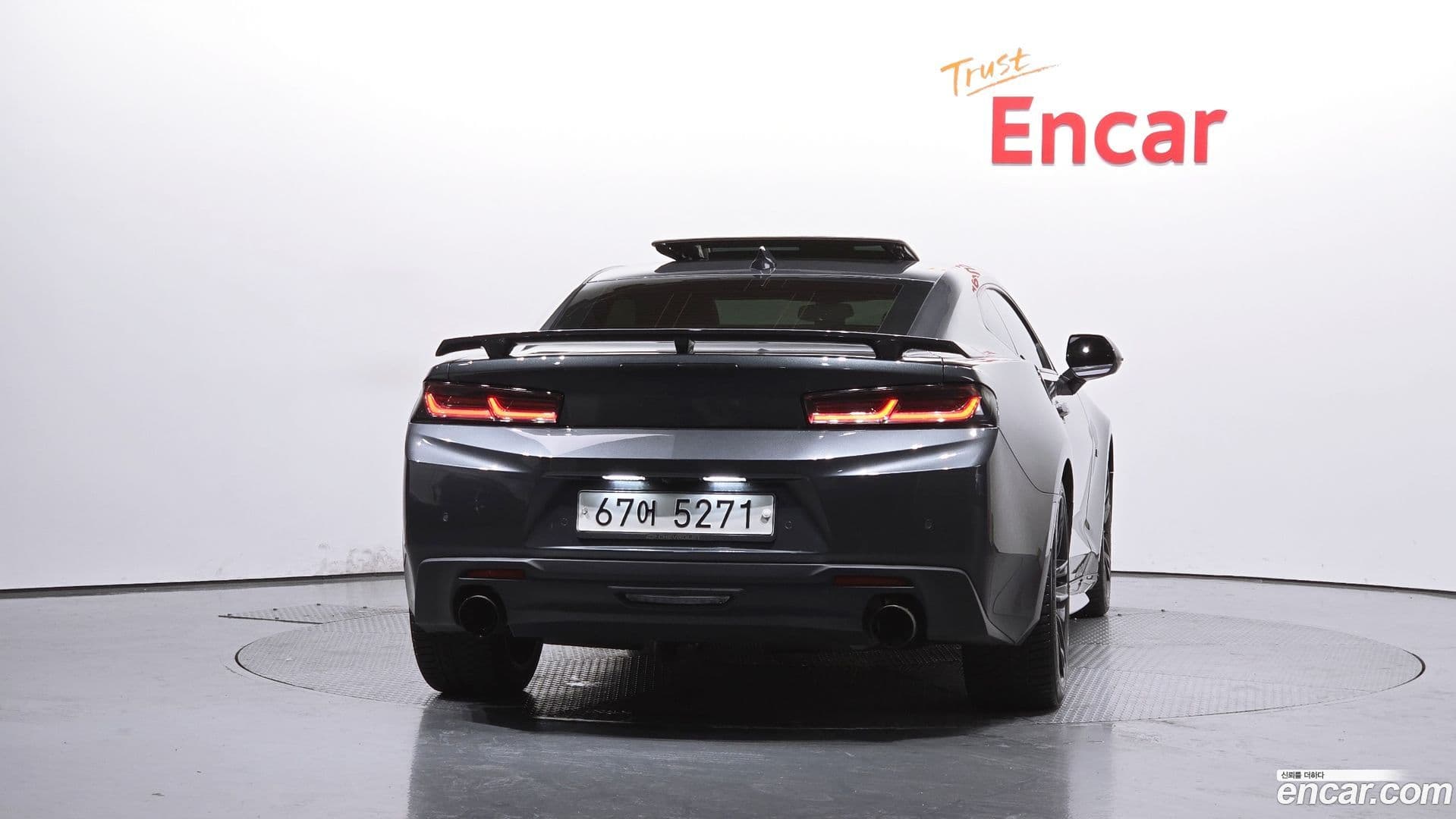 Main__Slider__Photo:Camaro ChevroletGMDaewoo 2017.6-3