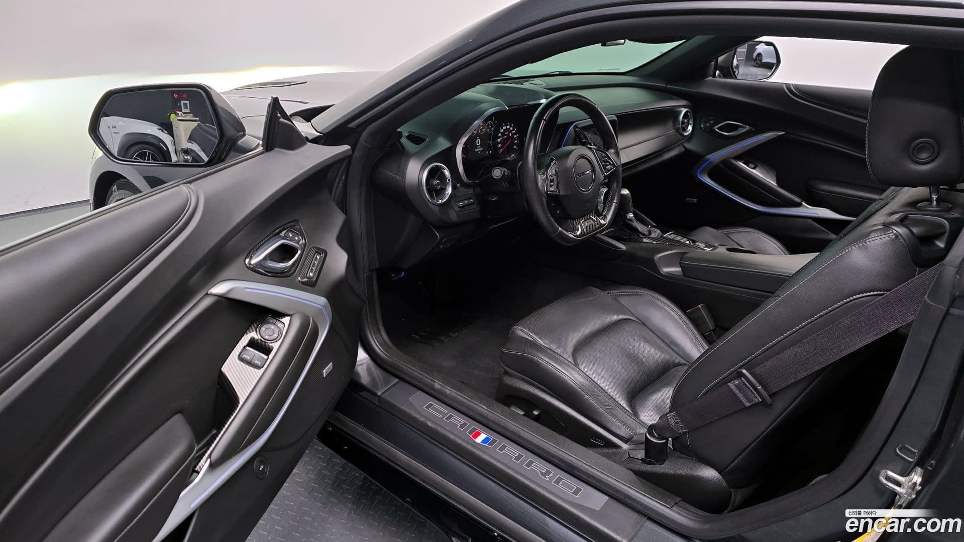 Main__Slider__Photo:Camaro ChevroletGMDaewoo 2017.6-10