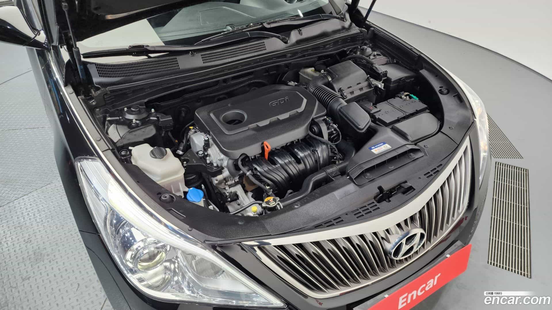 Grandeur Hyundai 2016.2-INNER-006