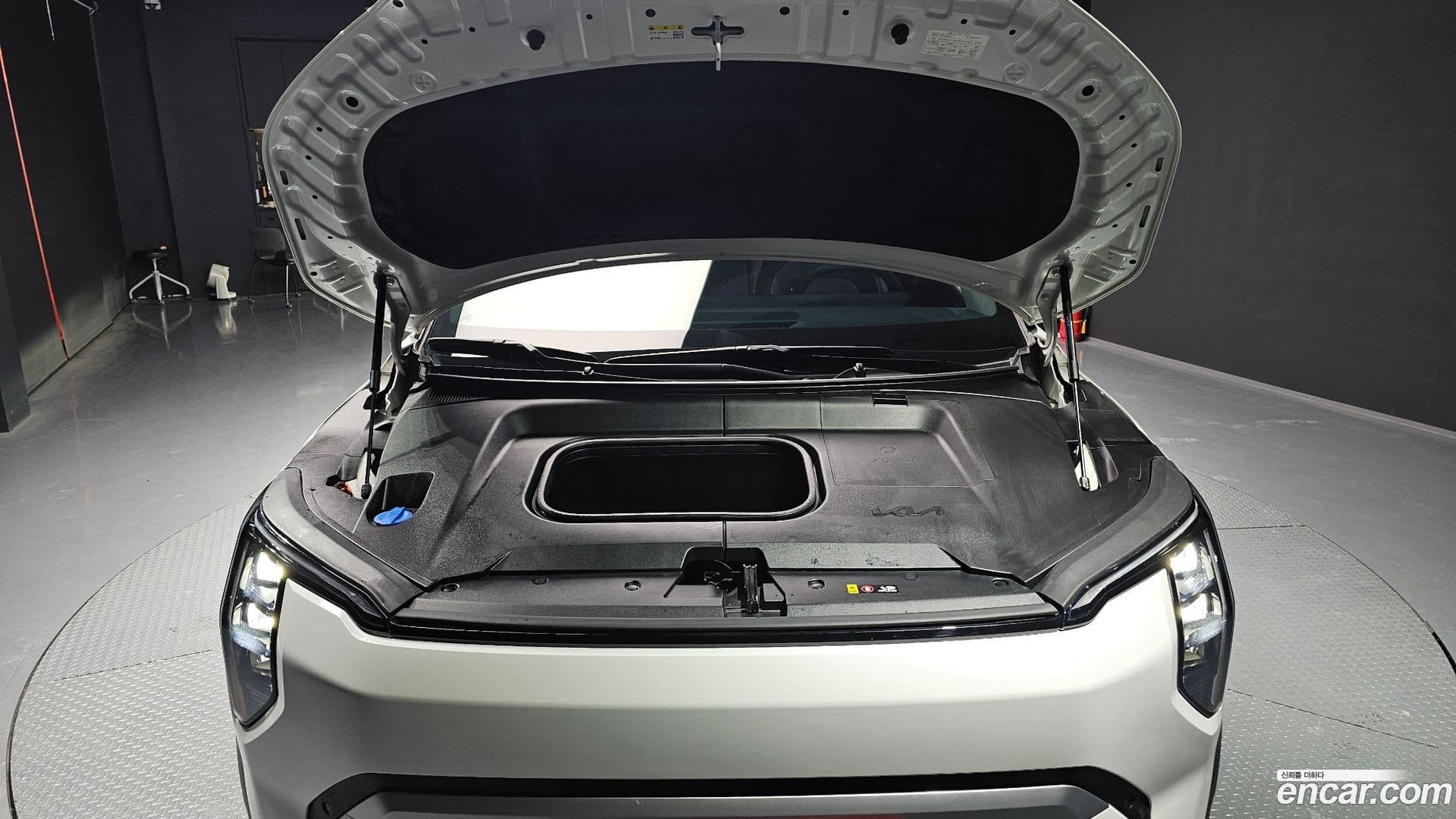 Main__Slider__Photo:EV3 Kia 2024.8-5