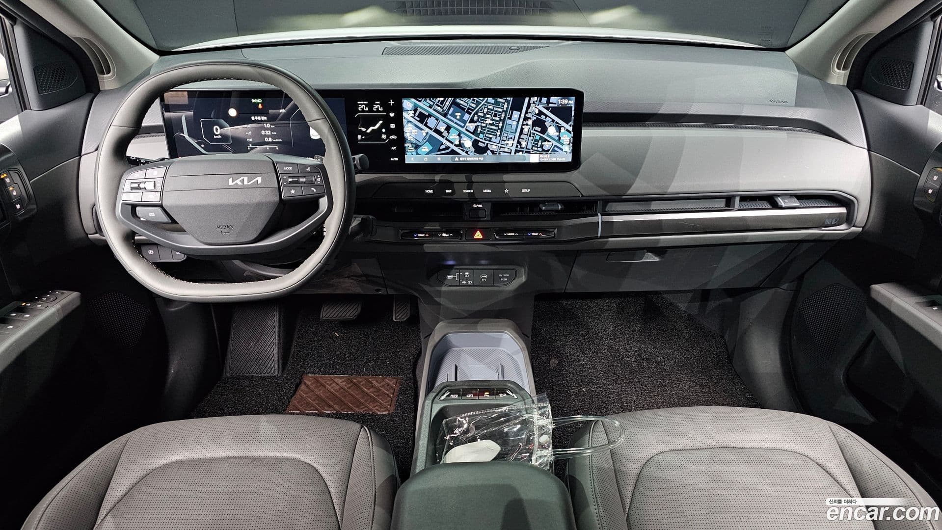 Main__Slider__Photo:EV3 Kia 2024.8-6