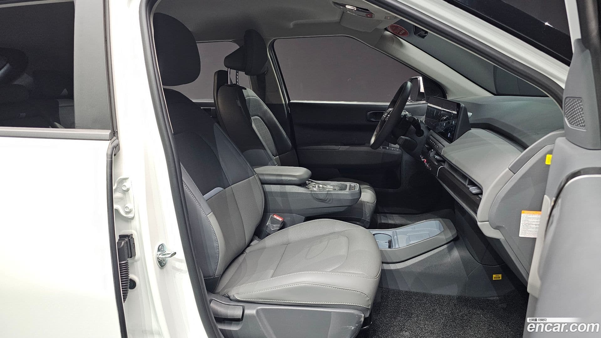 Main__Slider__Photo:EV3 Kia 2024.8-9