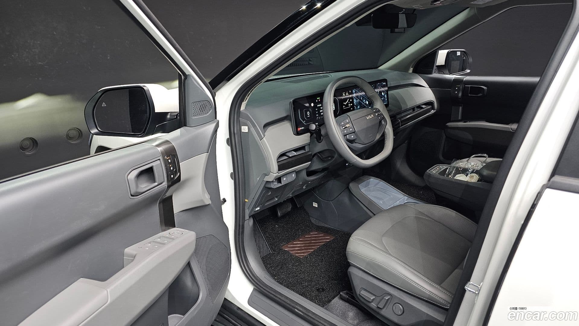 Main__Slider__Photo:EV3 Kia 2024.8-10