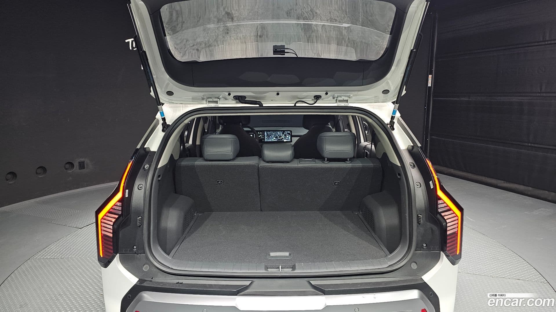 Main__Slider__Photo:EV3 Kia 2024.8-19