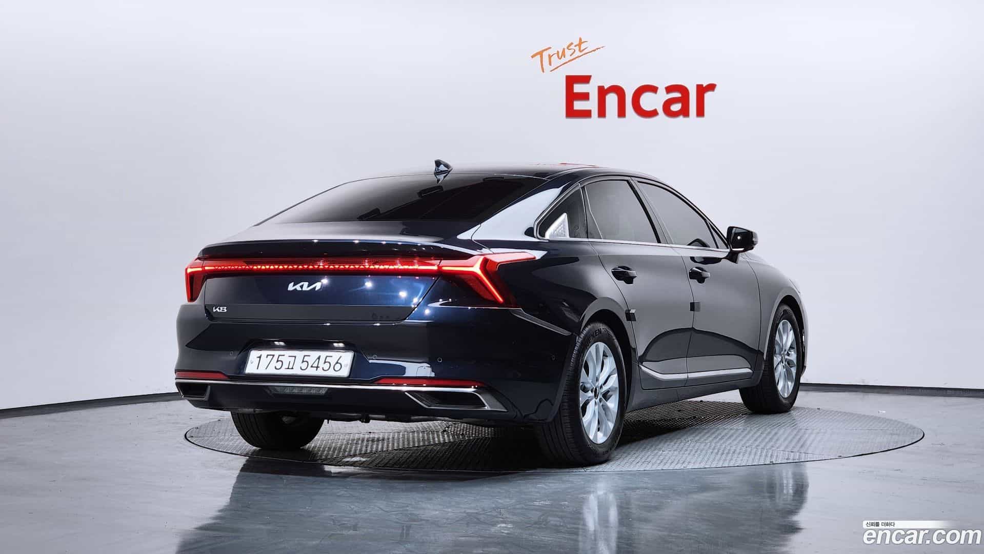 K8 Kia 2021.11-OUTER-002