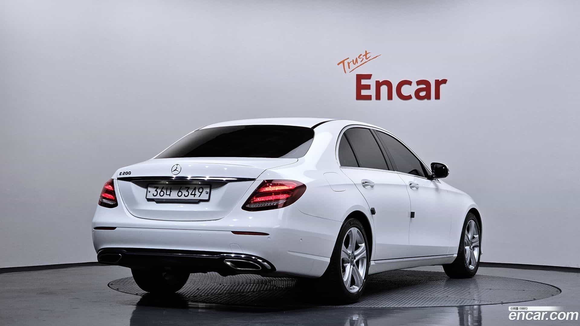 E-Class Mercedes-Benz 2018.2-OUTER-002
