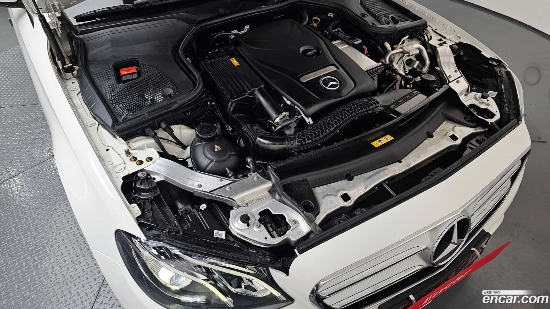 E-Class Mercedes-Benz 2018.2-INNER-006