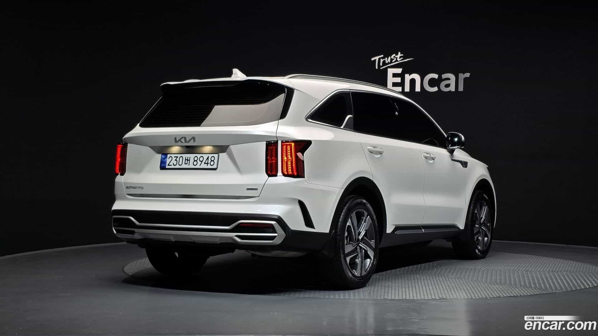 Sorento Kia 2023.0-OUTER-002