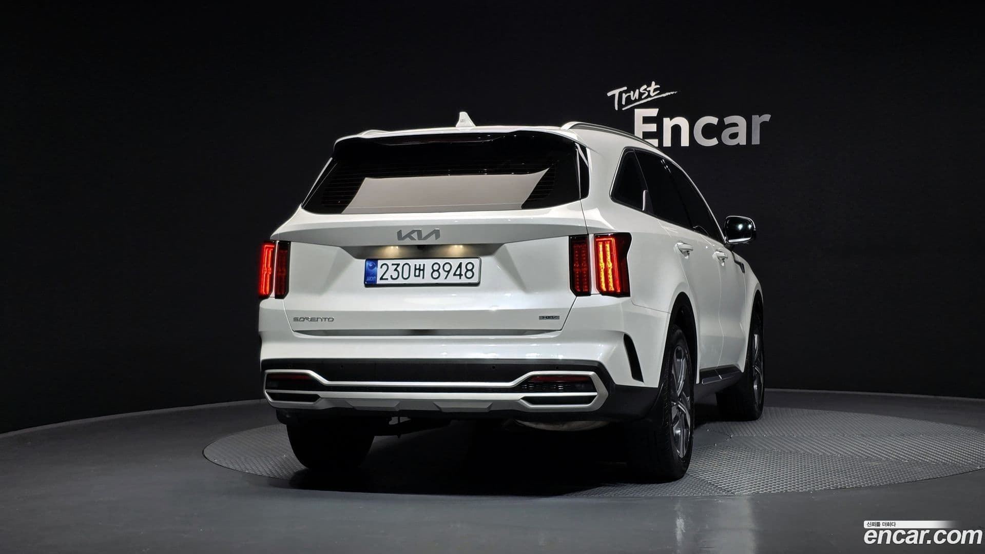 Main__Slider__Photo:Sorento Kia 2023.0-3