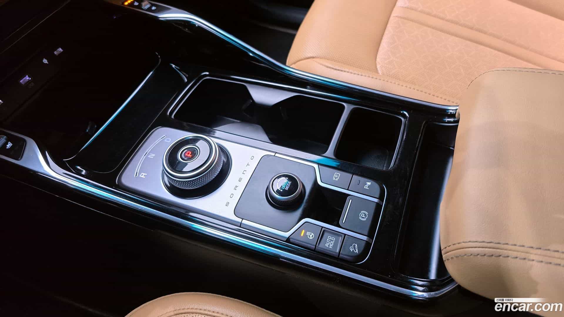 Sorento Kia 2023.0-INNER-009