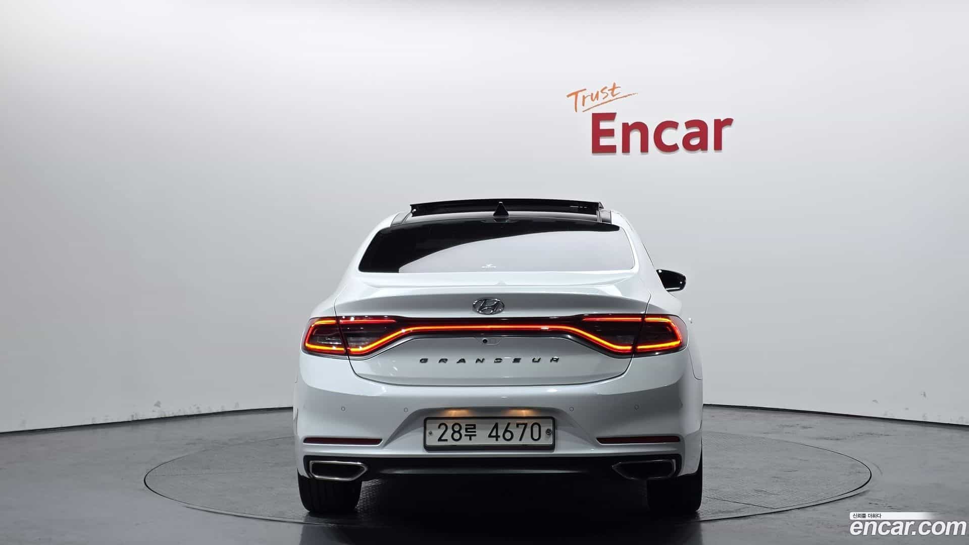 Grandeur Hyundai 2017.5-OUTER-004