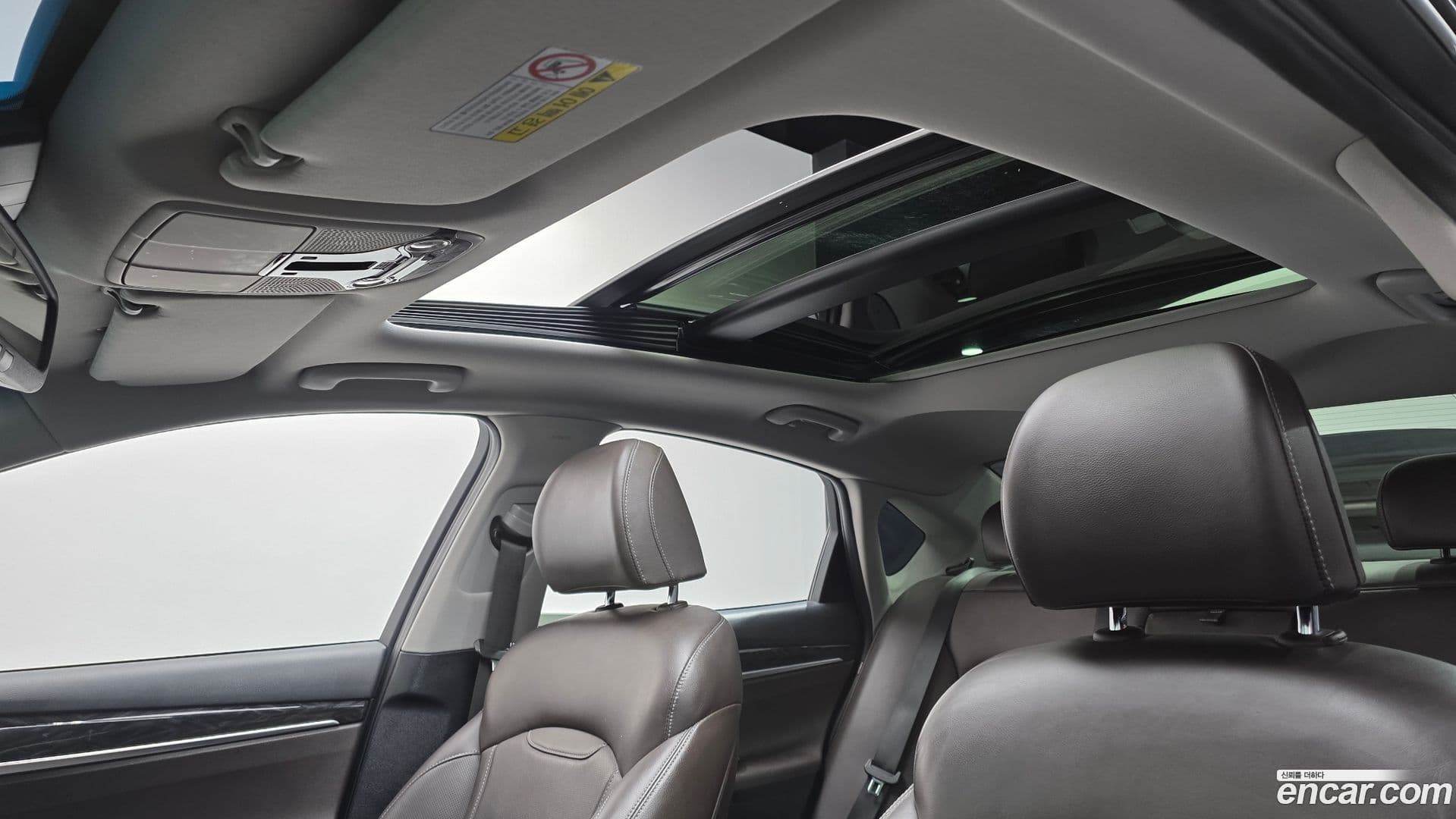 Main__Slider__Photo:Grandeur Hyundai 2017.5-18