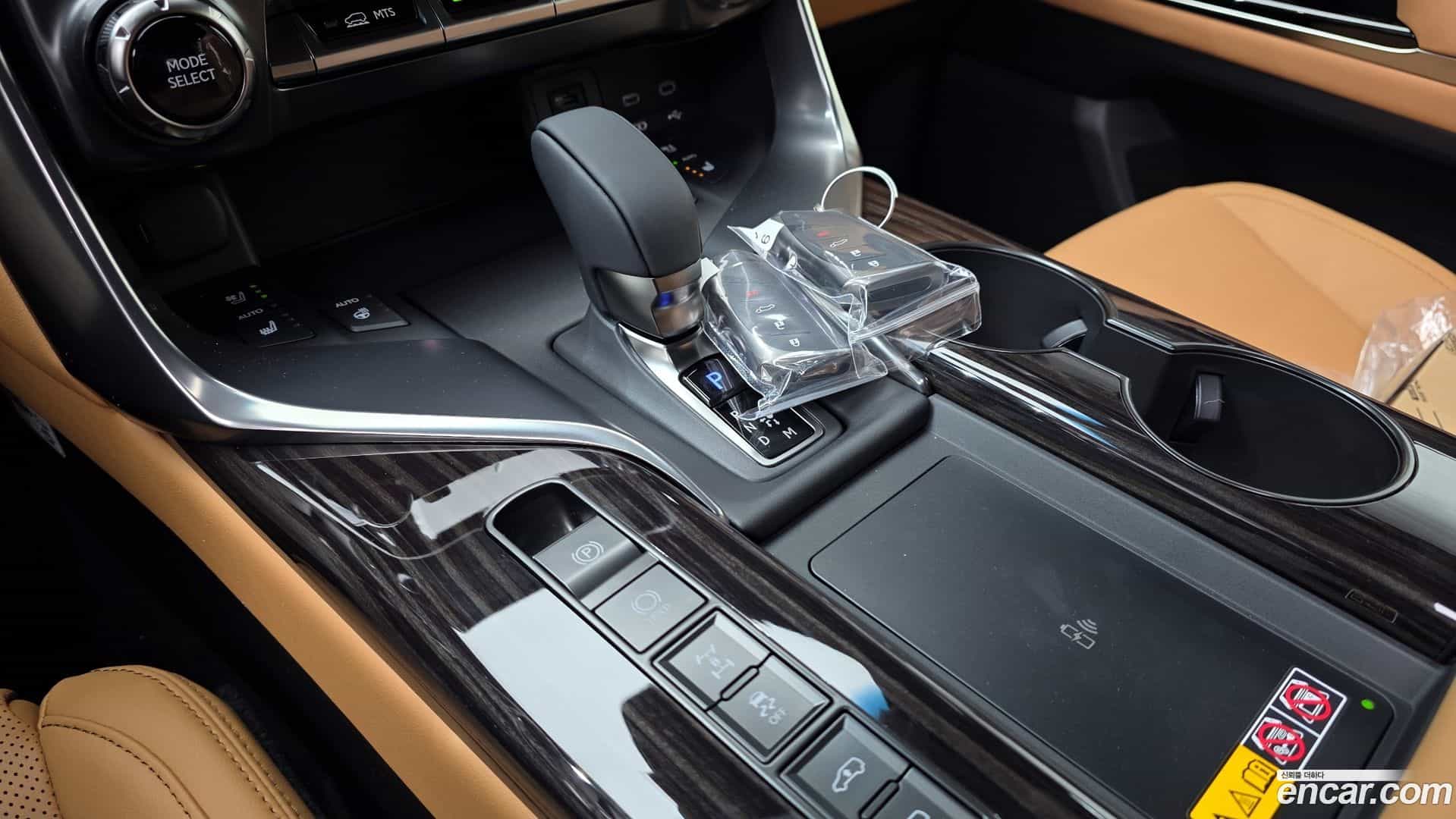 LX Lexus 2026.0-INNER-009