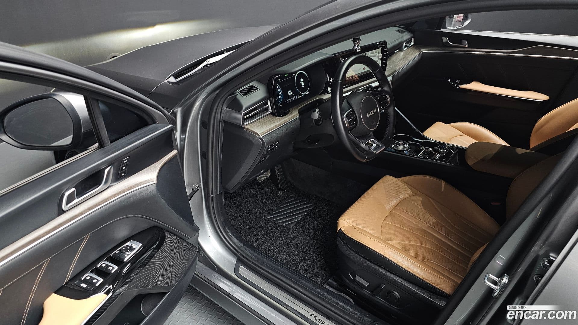 Main__Slider__Photo:K5 Kia 2021.8-10