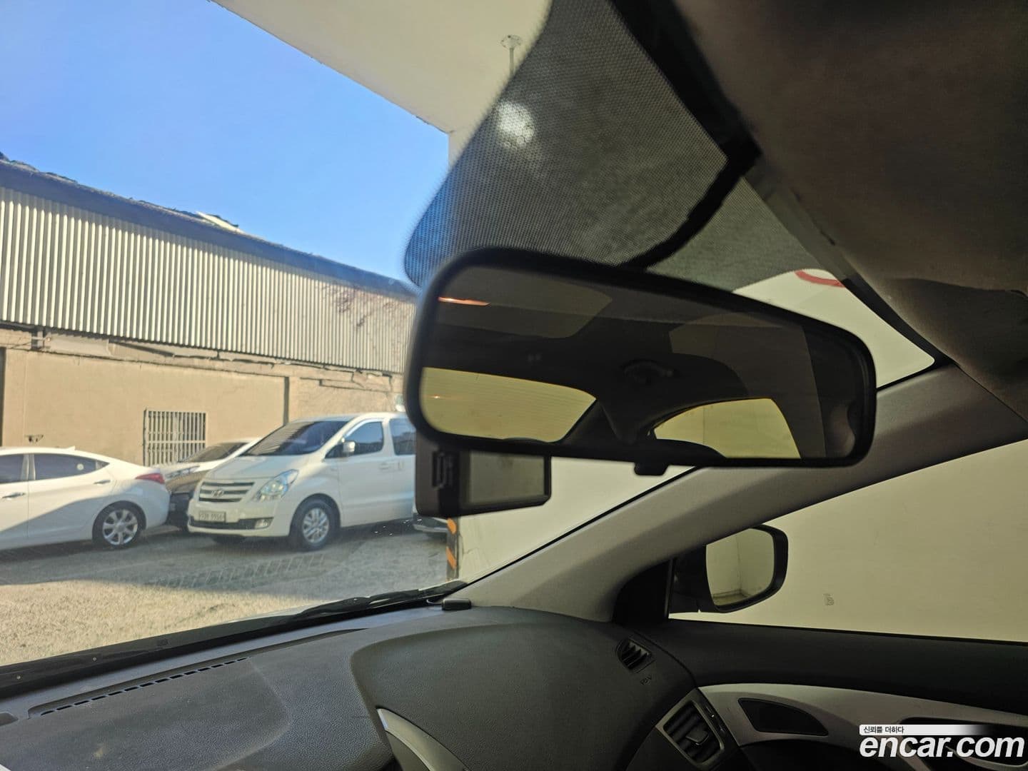 Main__Slider__Photo:AVANTE Hyundai 2015.1-12