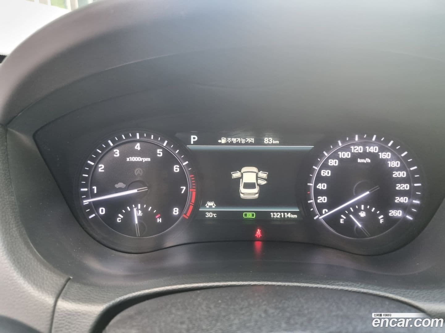 Main__Slider__Photo:G80 Genesis 2017.7-7