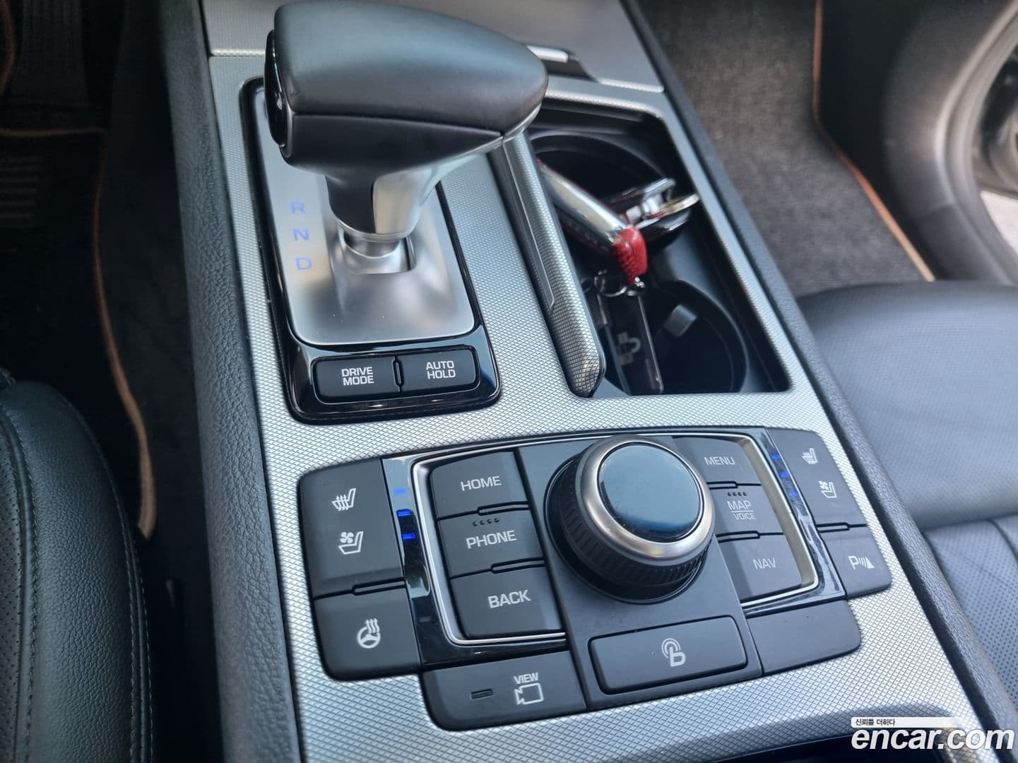 Main__Slider__Photo:G80 Genesis 2017.7-8