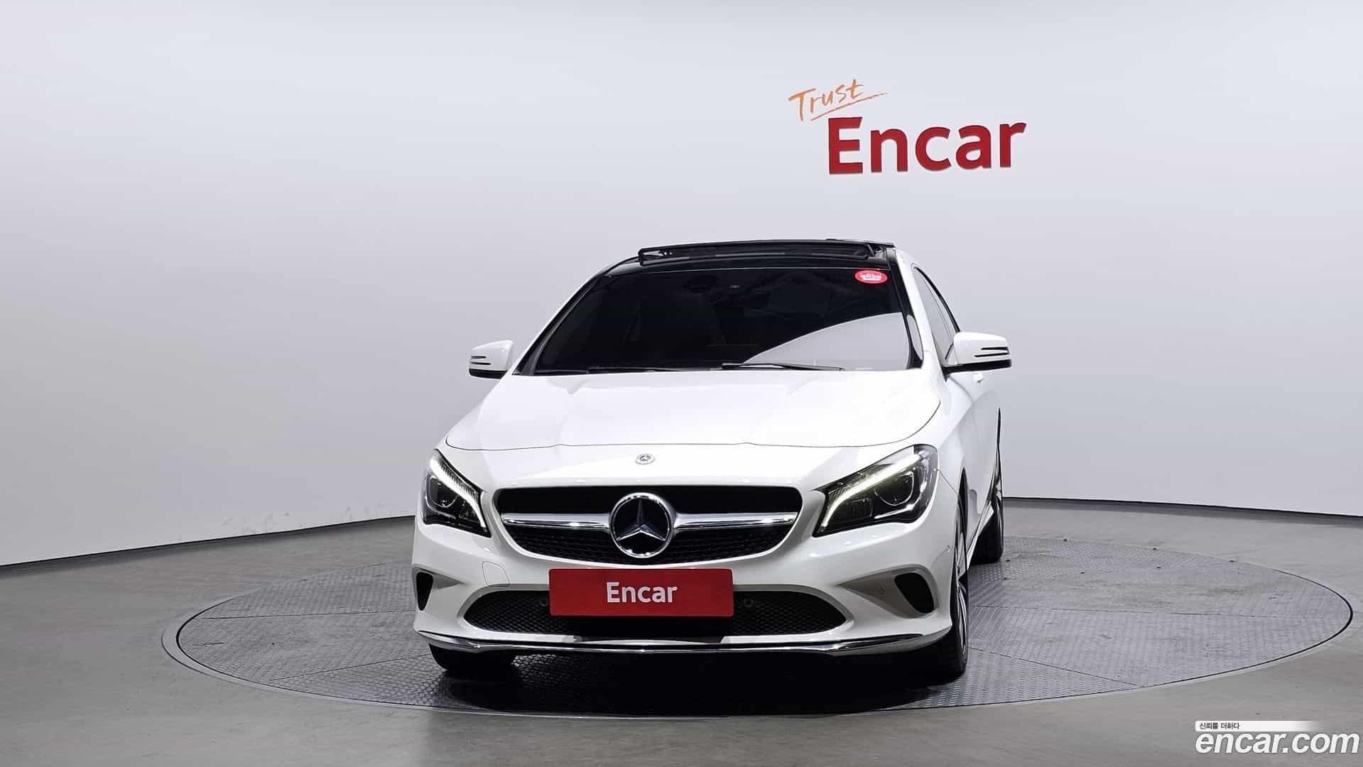 CLA-Class Mercedes-Benz 2018.2-OUTER-003