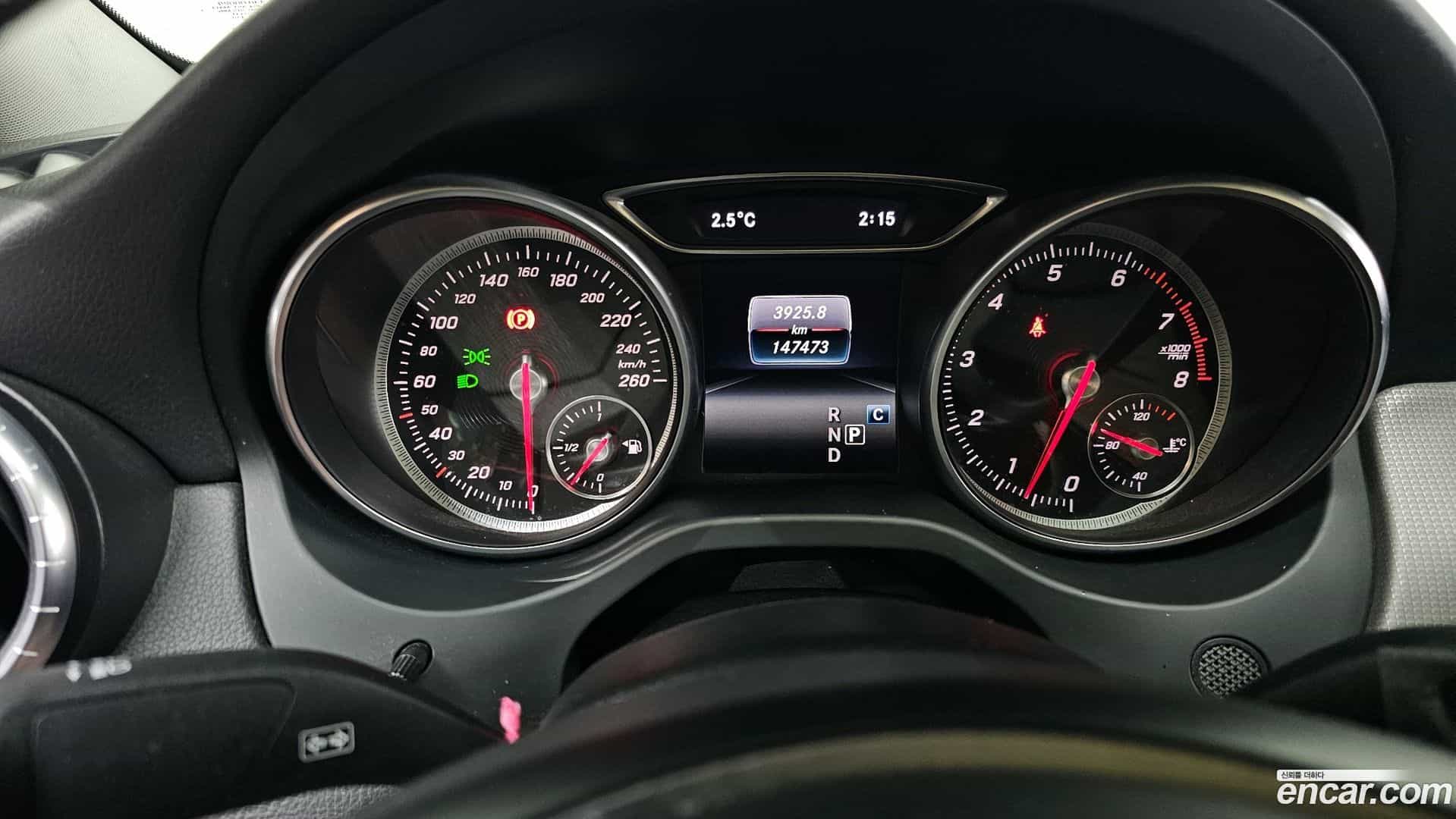 CLA-Class Mercedes-Benz 2018.2-INNER-008