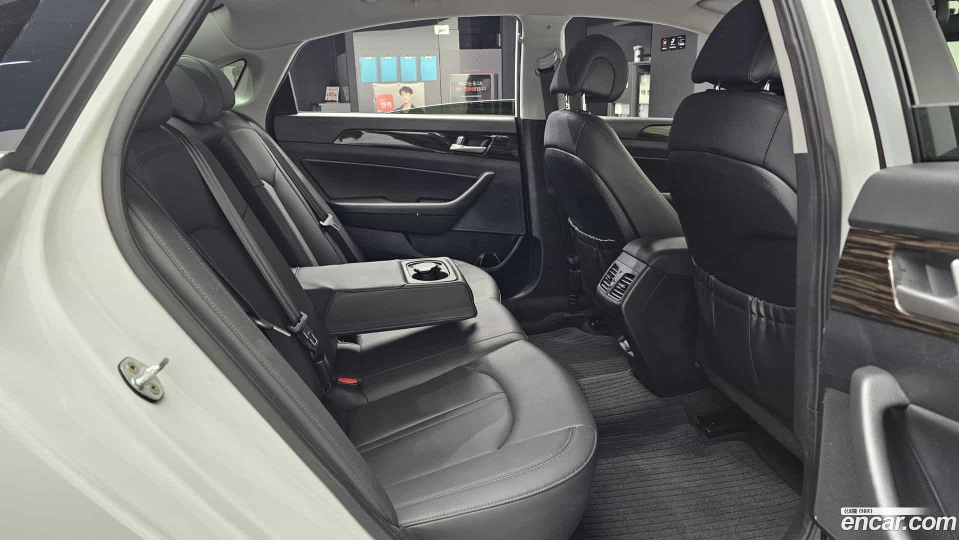 Sonata Hyundai 2016.2-OPTION-016