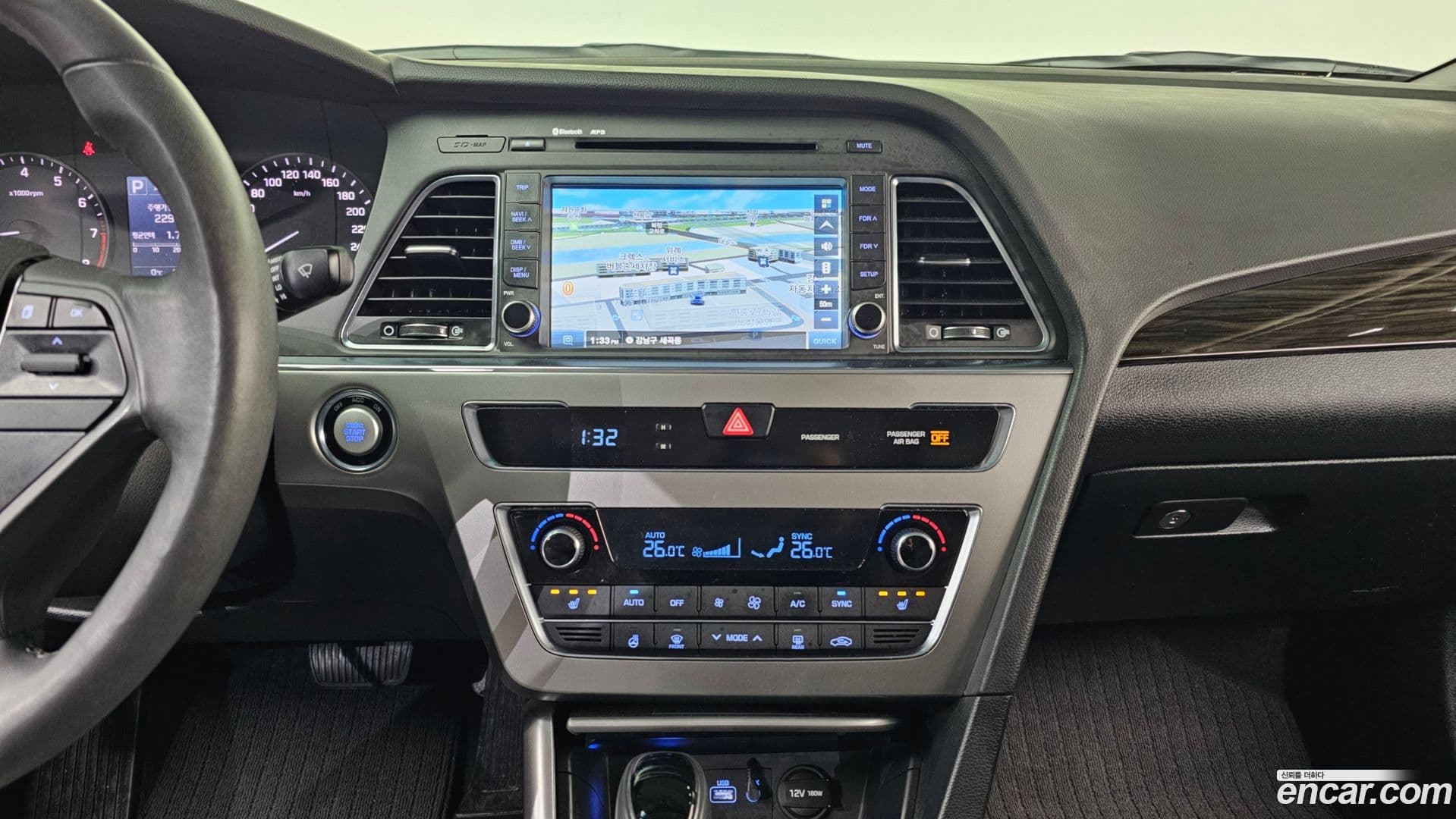 Main__Slider__Photo:Sonata Hyundai 2016.2-13