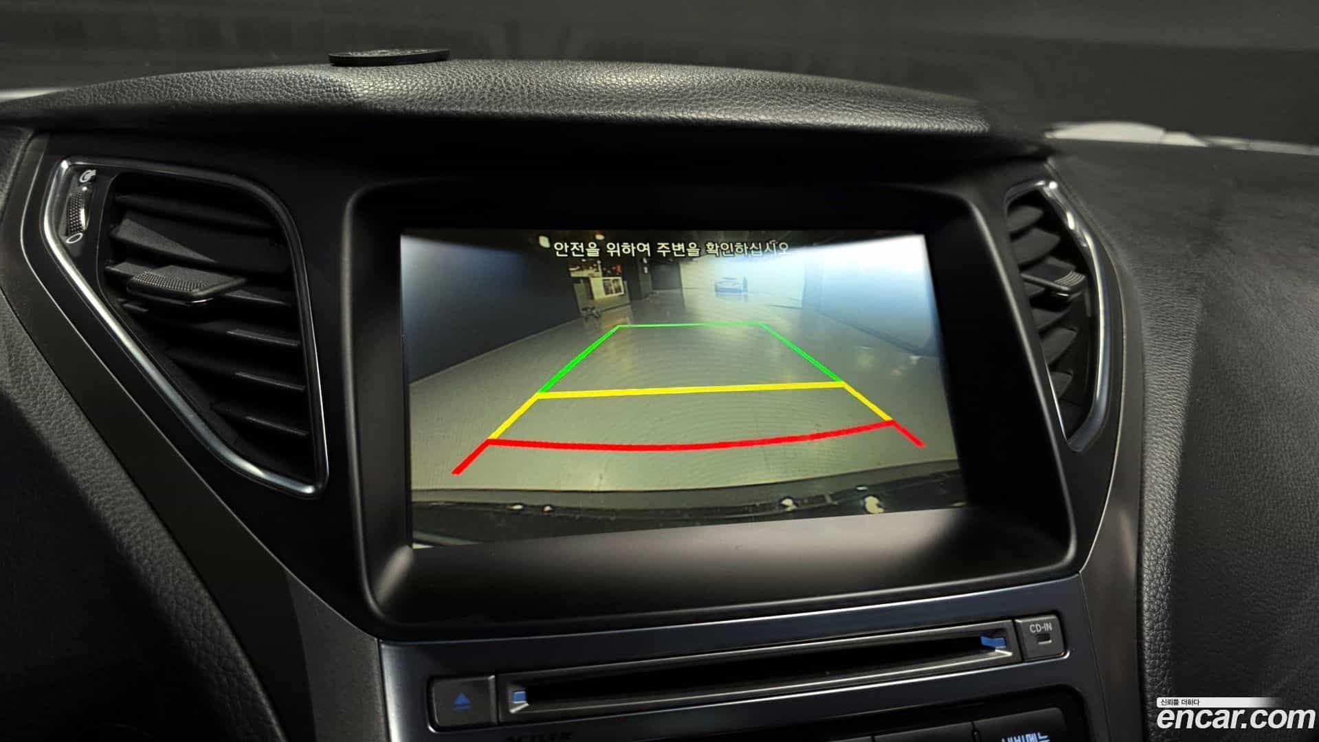 Grandeur Hyundai 2015.10-OPTION-019