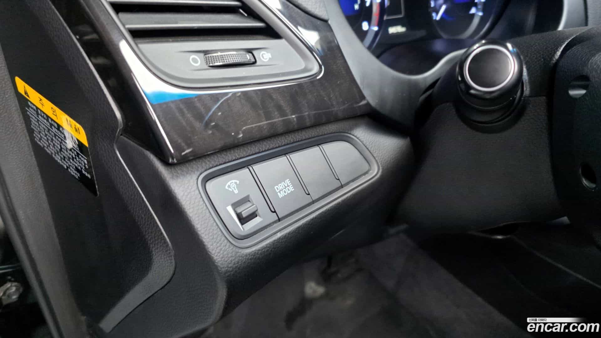 Grandeur Hyundai 2015.10-OPTION-021