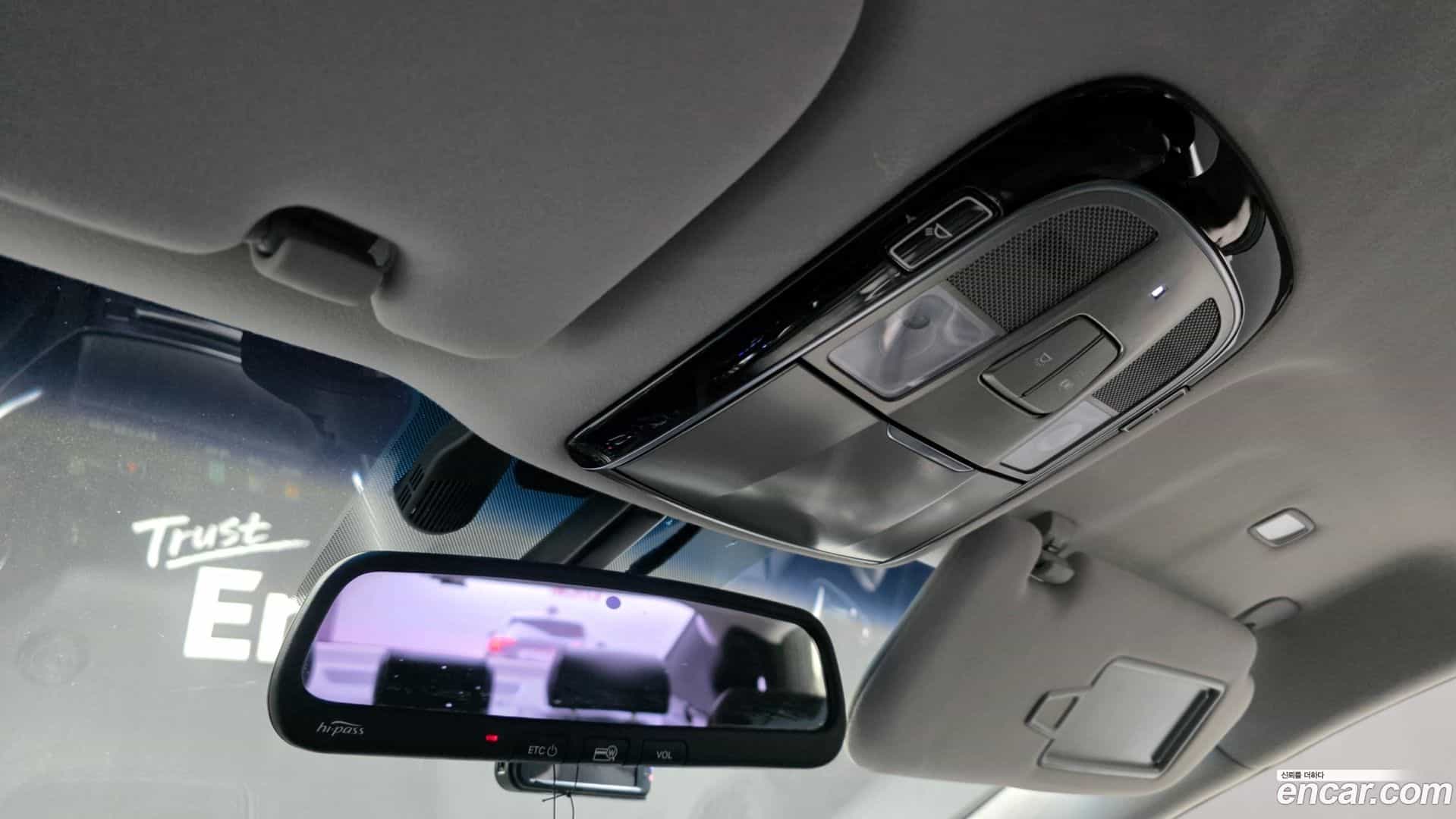 Grandeur Hyundai 2015.10-OPTION-022