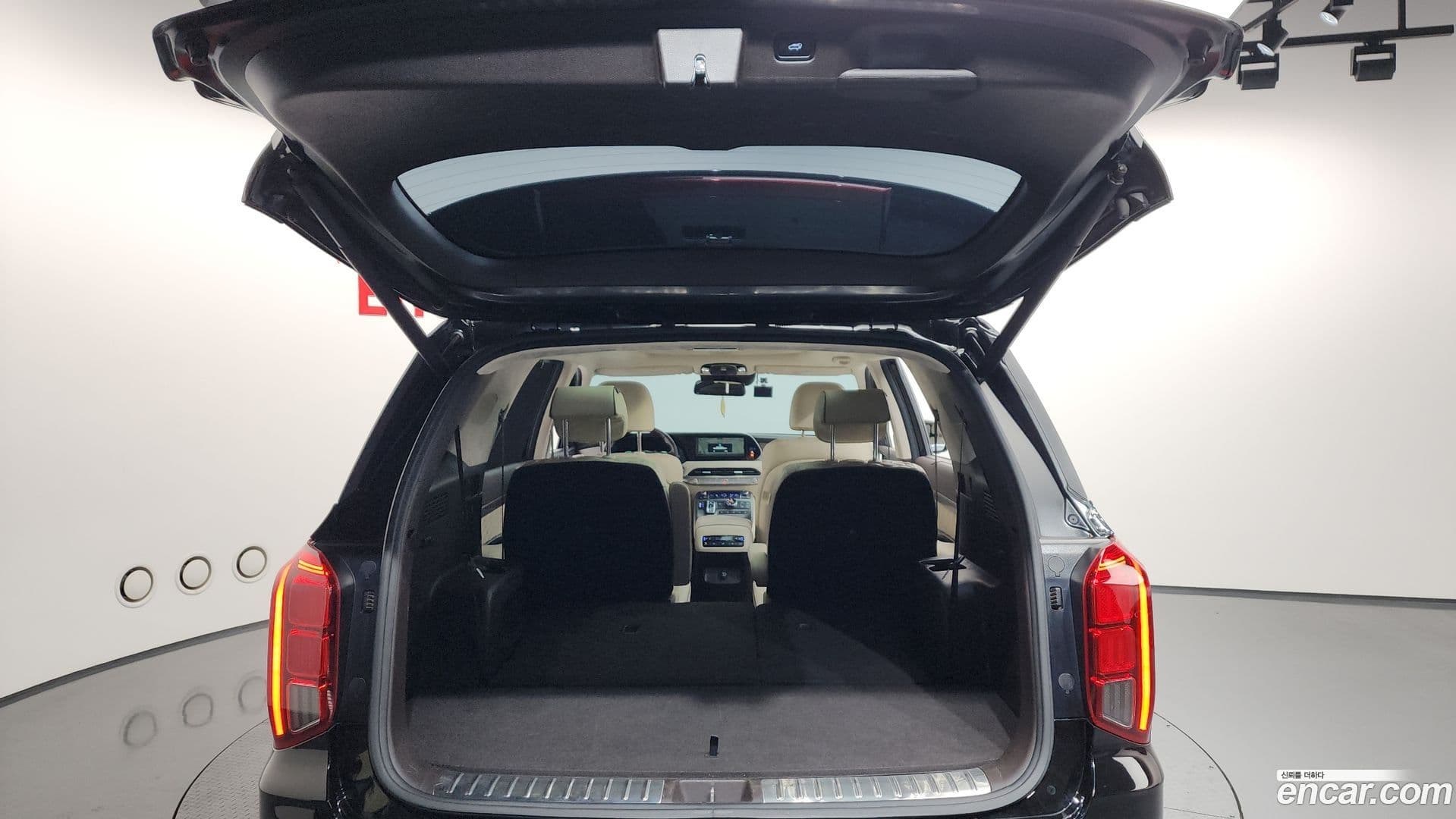 Main__Slider__Photo:Palisade Hyundai 2021.10-19