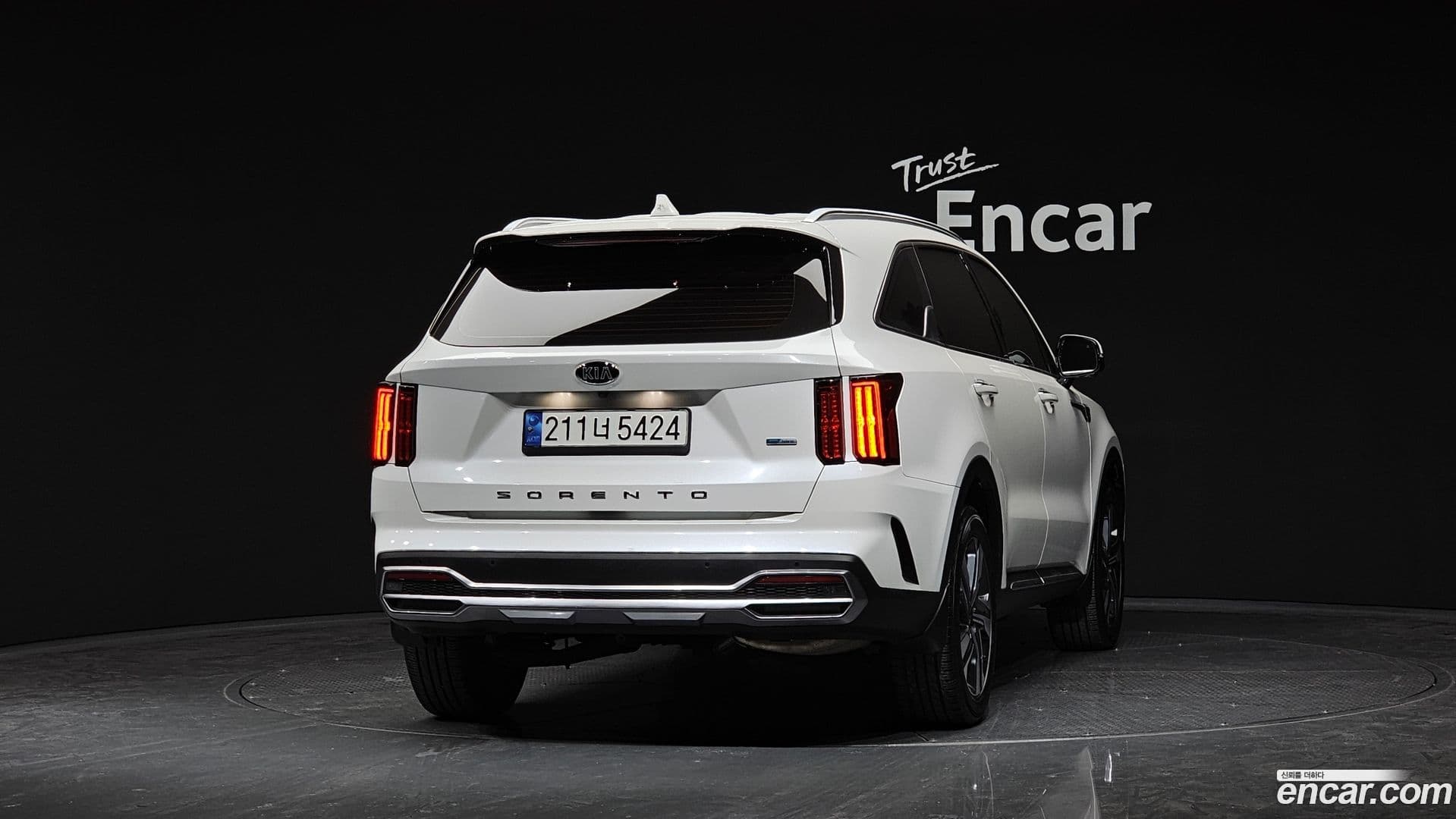 Main__Slider__Photo:Sorento Kia 2020.4-3