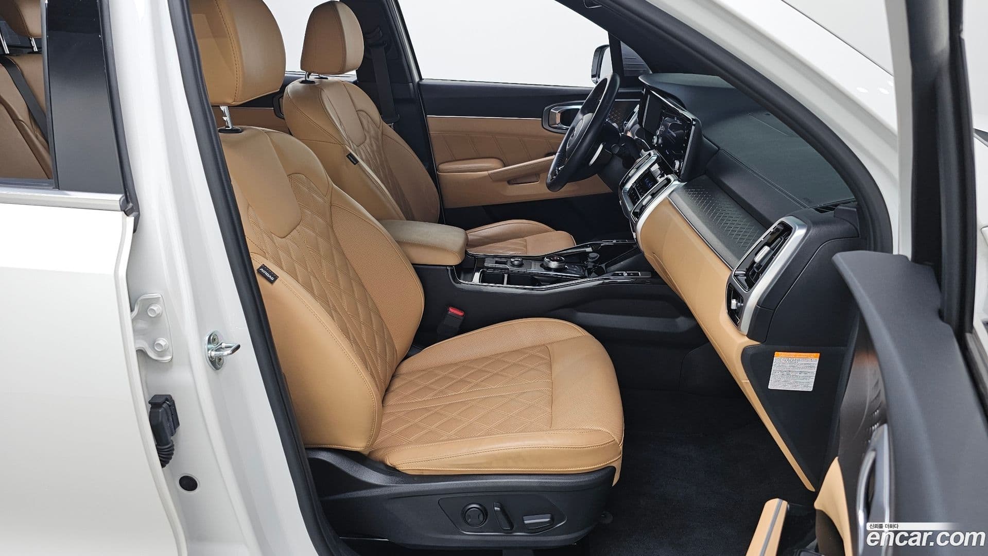 Main__Slider__Photo:Sorento Kia 2020.4-11