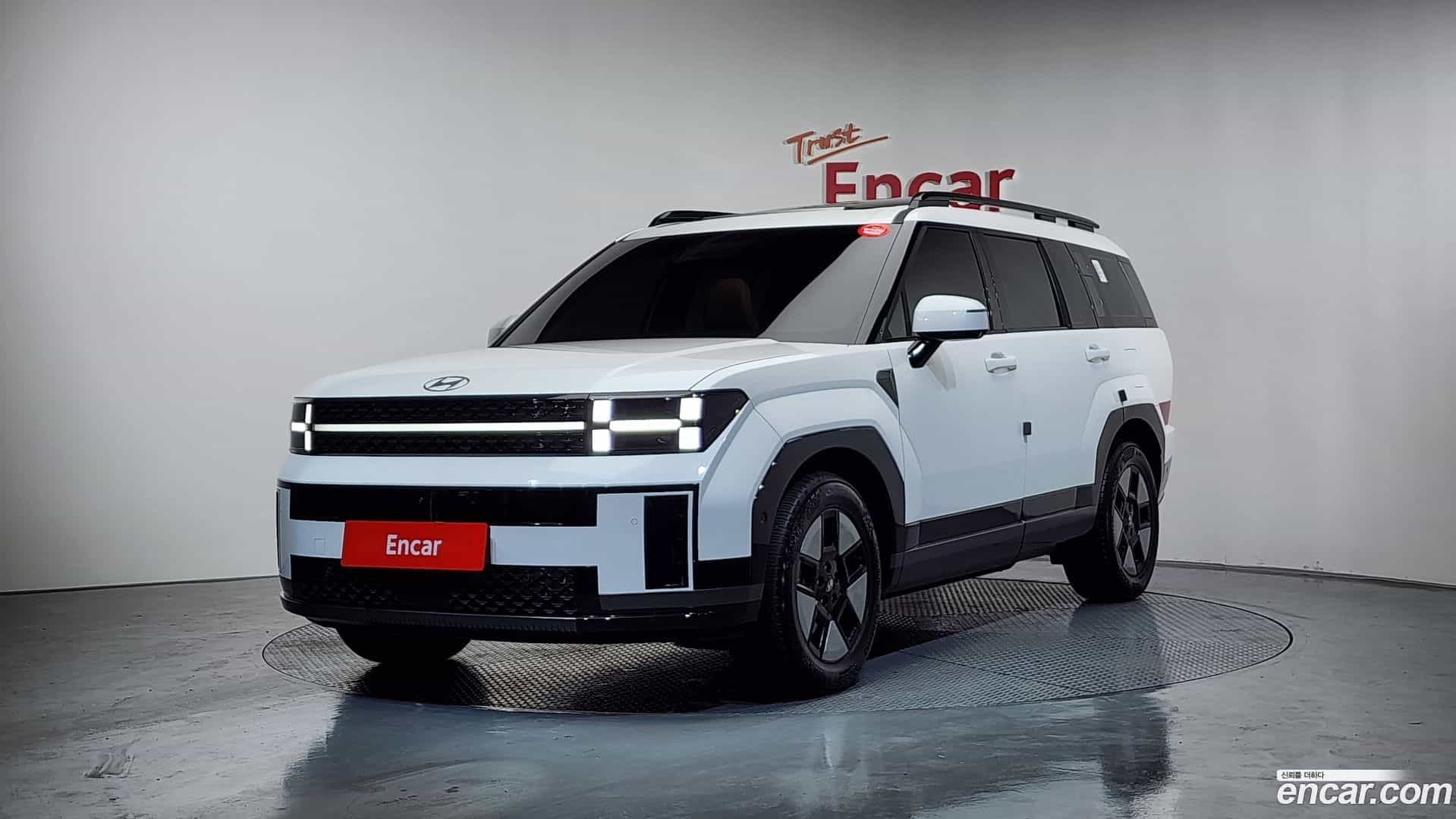 Santafe Hyundai 2023.11-OUTER-001