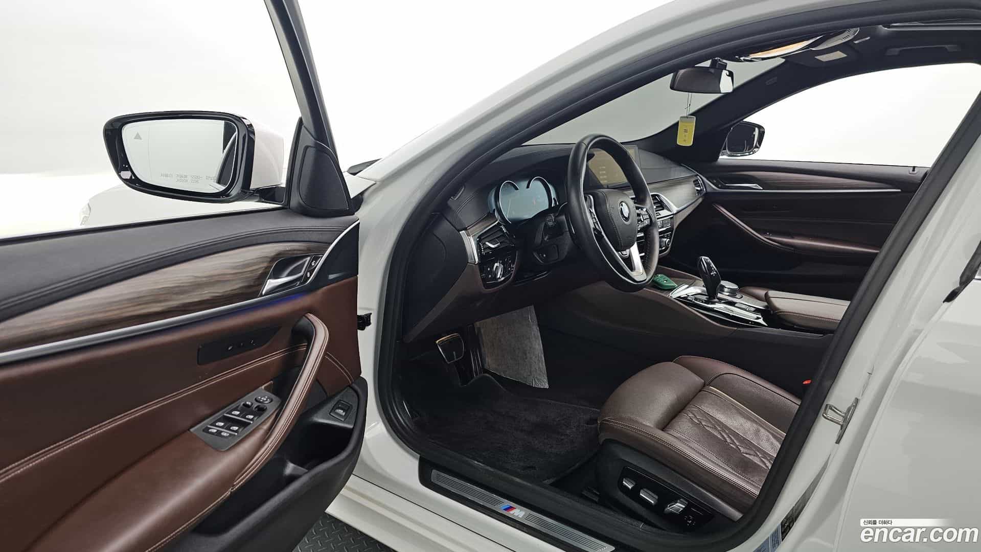 5-Series BMW 2018.2-OPTION-015