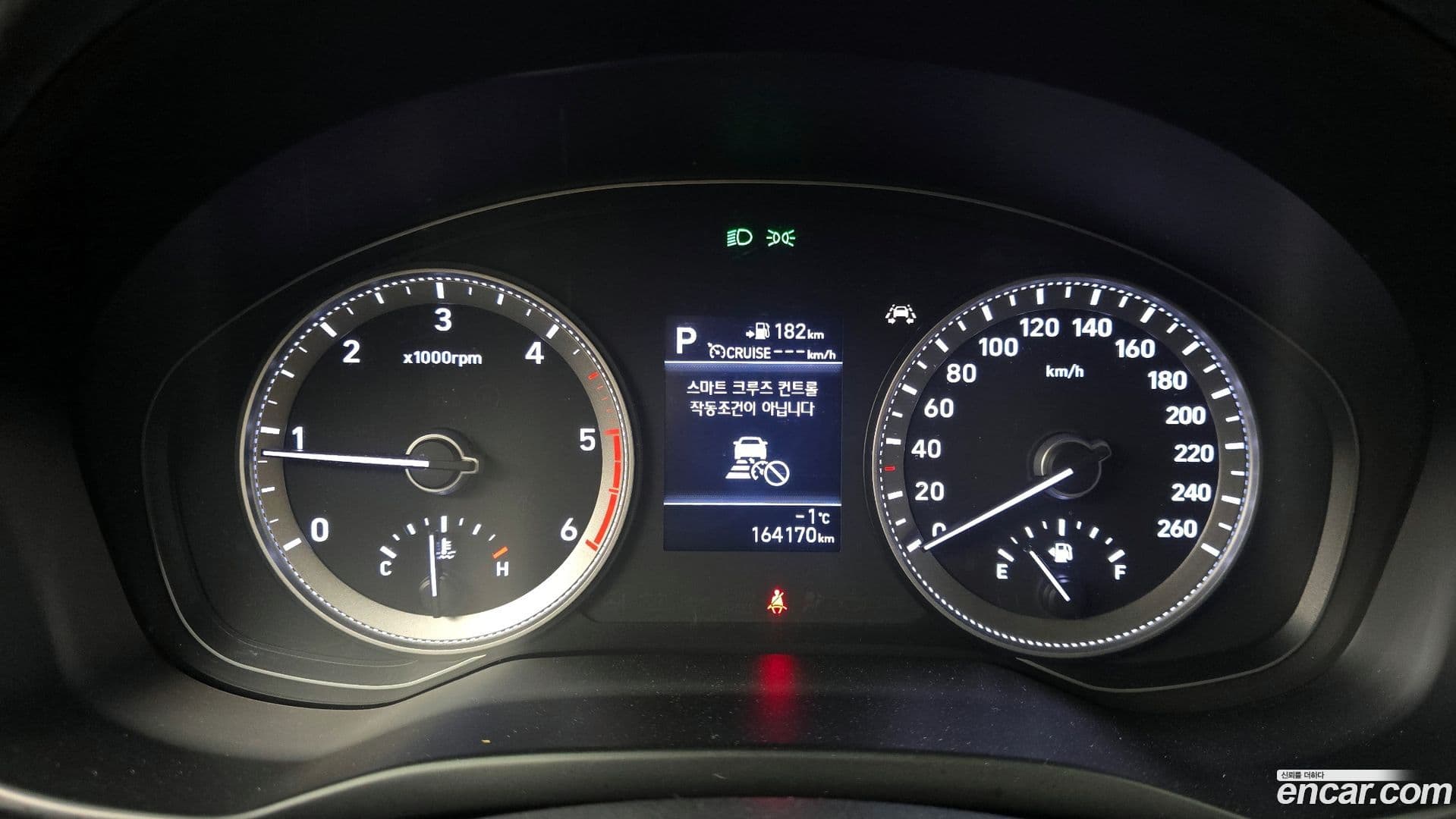 Main__Slider__Photo:Grandeur Hyundai 2017.2-7