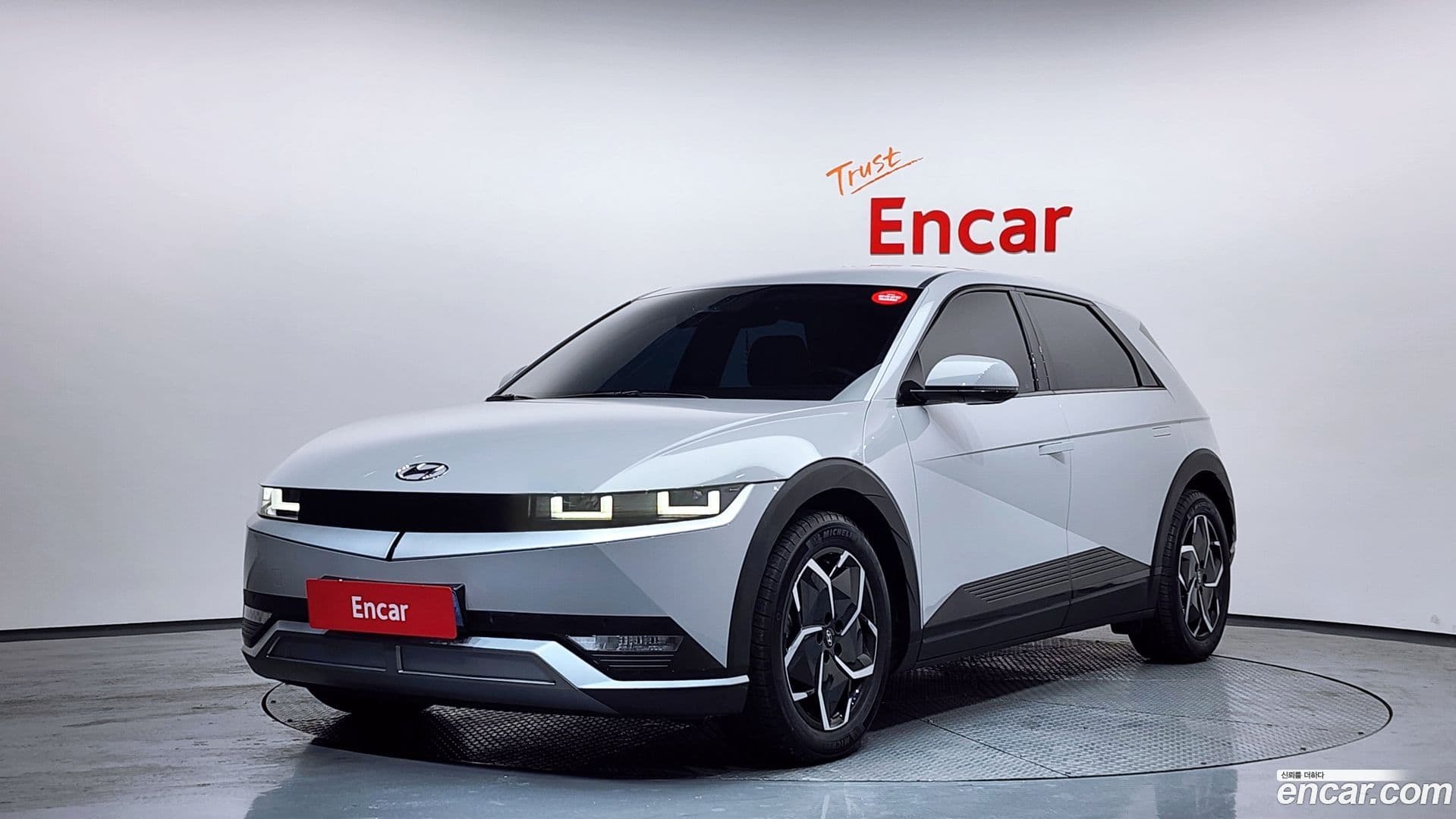 Main__Slider__Photo:Ioniq5 Hyundai 2021.11-0