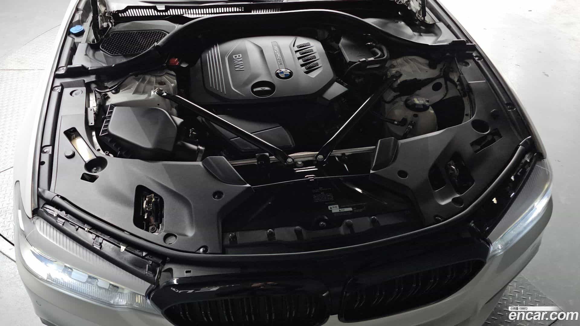 5-Series BMW 2017.9-INNER-006