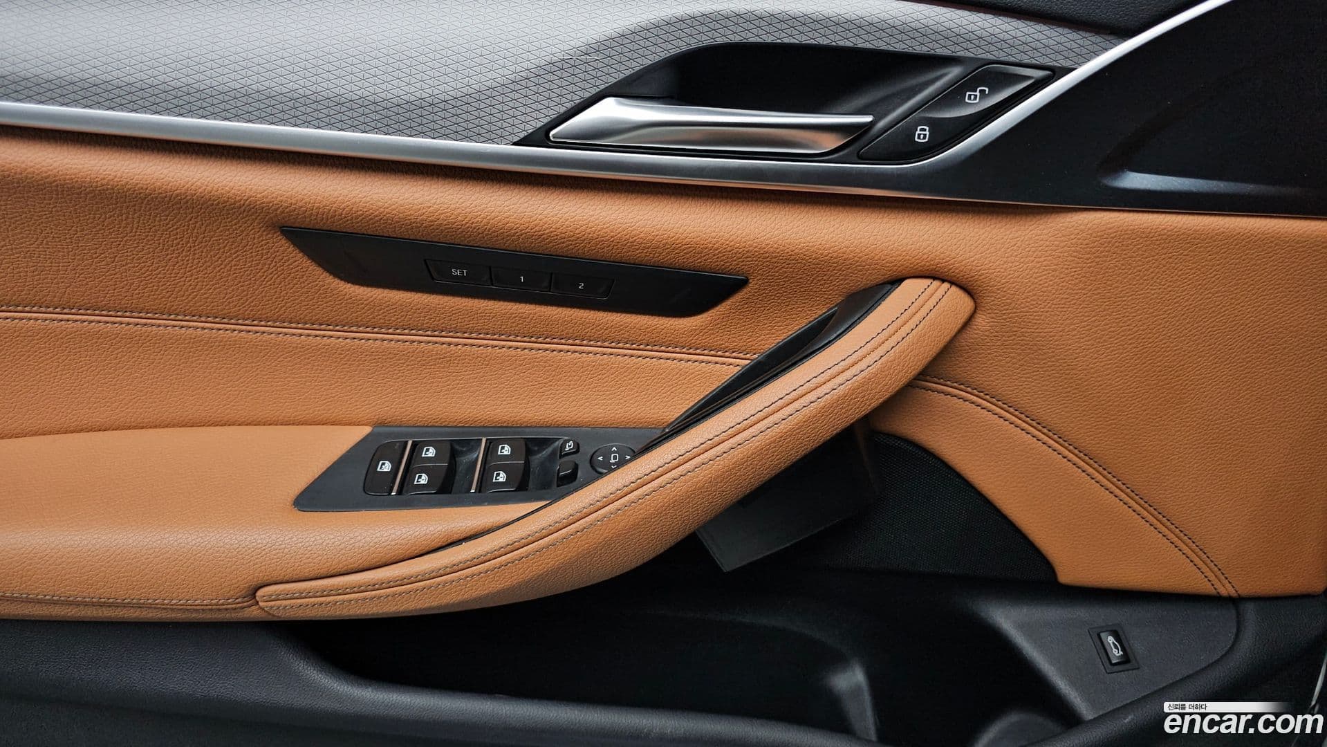 Main__Slider__Photo:5-Series BMW 2017.9-16