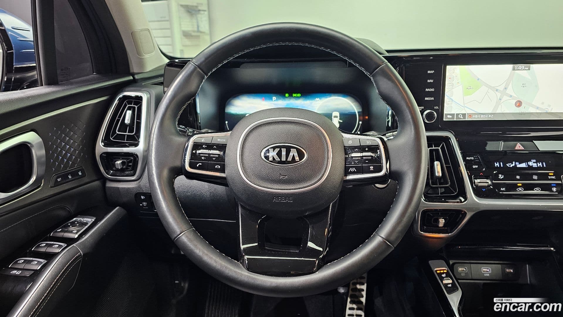 Main__Slider__Photo:Sorento Kia 2021.3-12