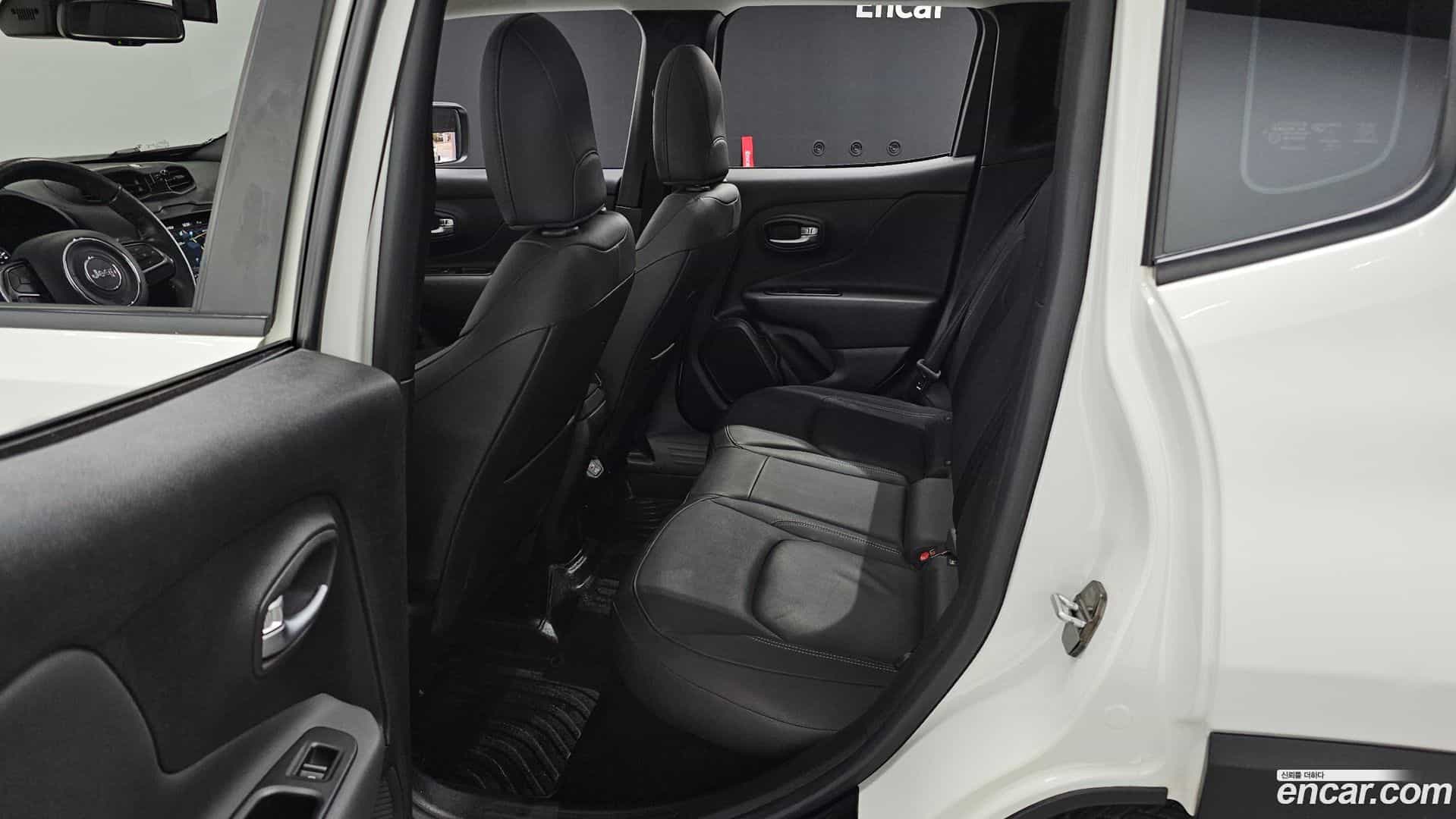 Renegade Jeep 2020.0-OPTION-016